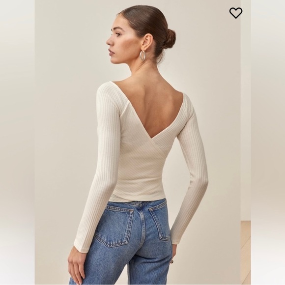 SOLD!!!!!!!!!!!!! Reformation Minnie Knit Top - Picture 2 of 4